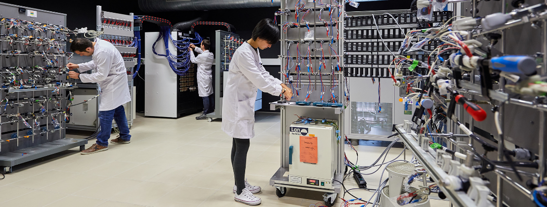 Laboratory testing equipment