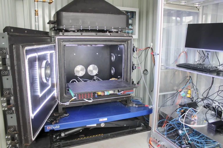 Battery testing laboratory