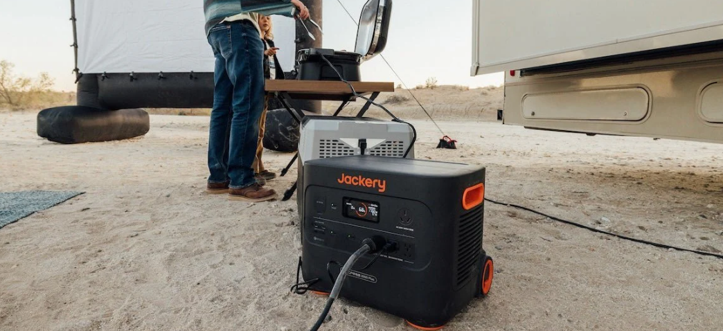 Residential HVAC air conditioning outdoor unit