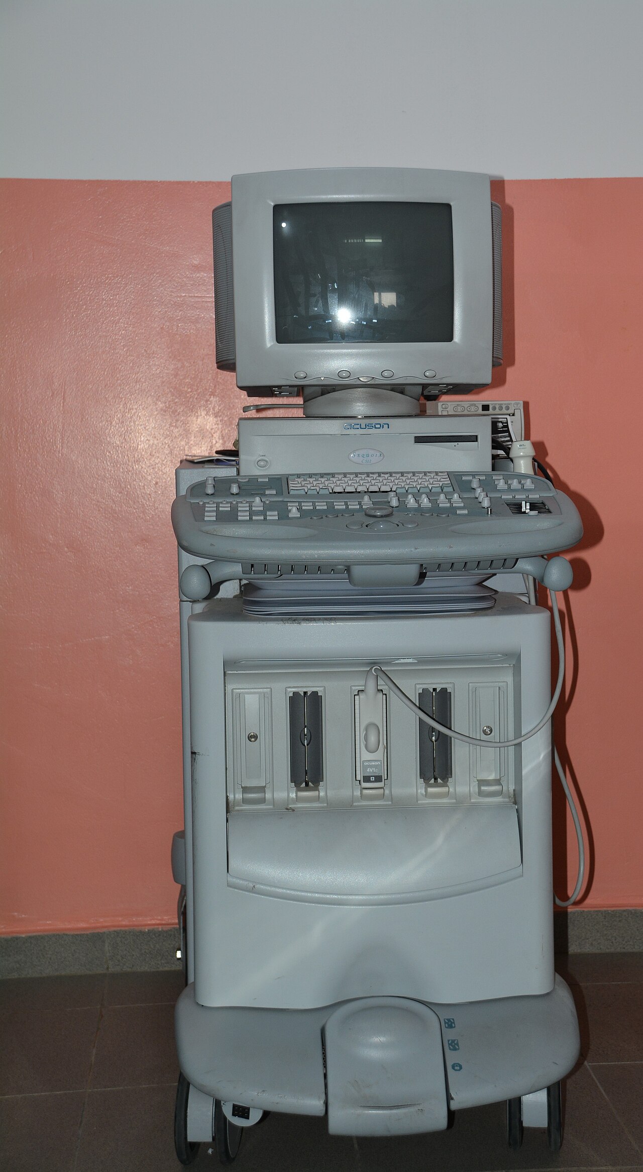ultrasound system console