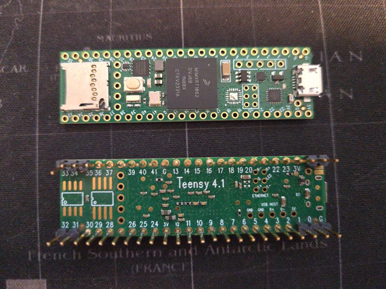 A Teensy 4.1 board built on the NXP i.MX RT1062 Cortex-M7 crossover MCU, front and back