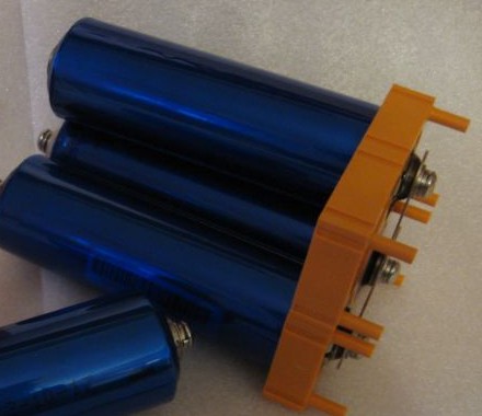 12V 6Ah